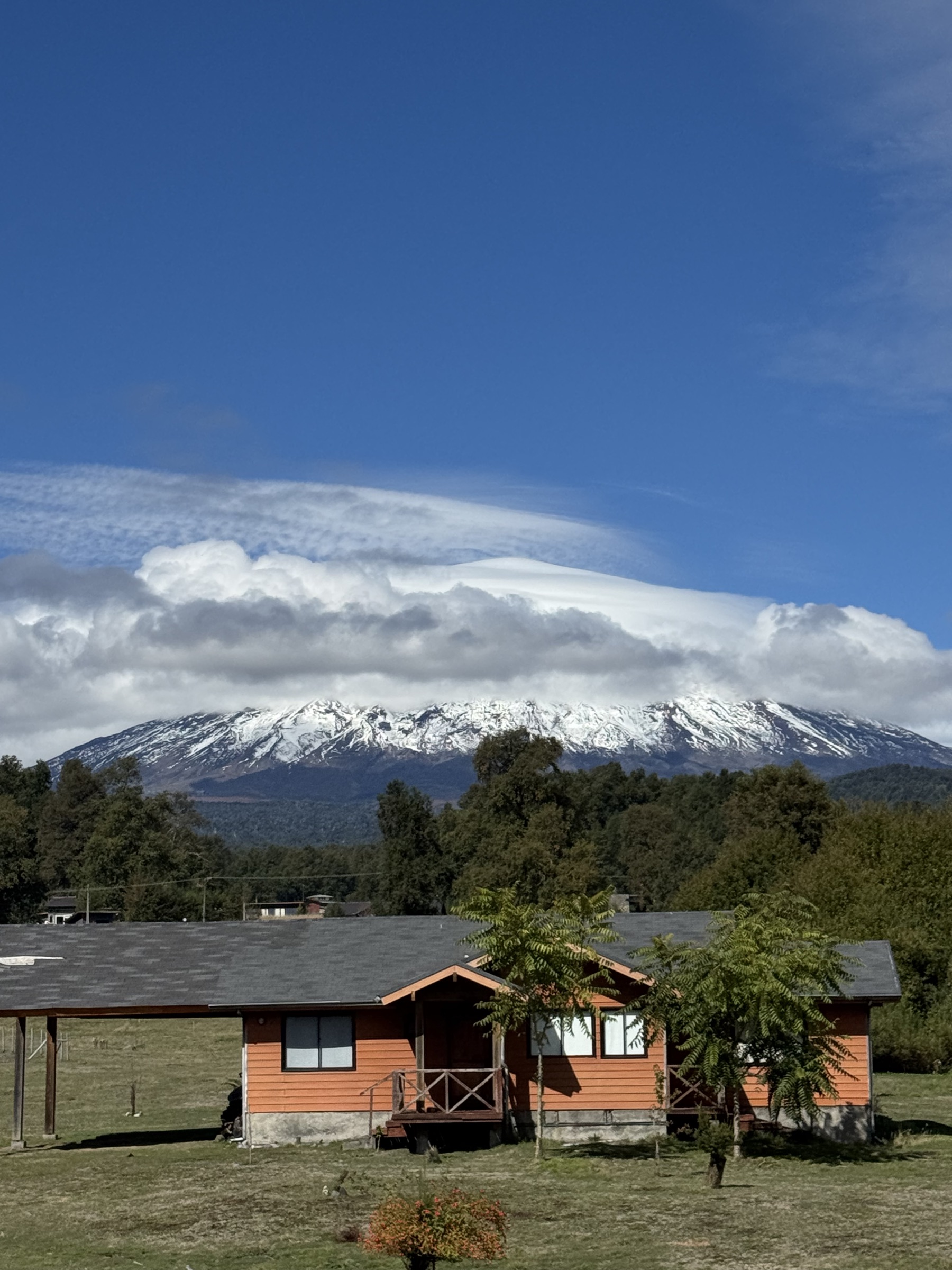 Rumbo a Santiago: viaje en coche, redes sociales y volcán en